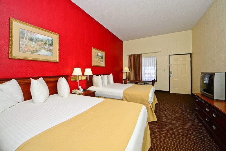 Manchester Heritage Inn&Suites Eksteriør billede