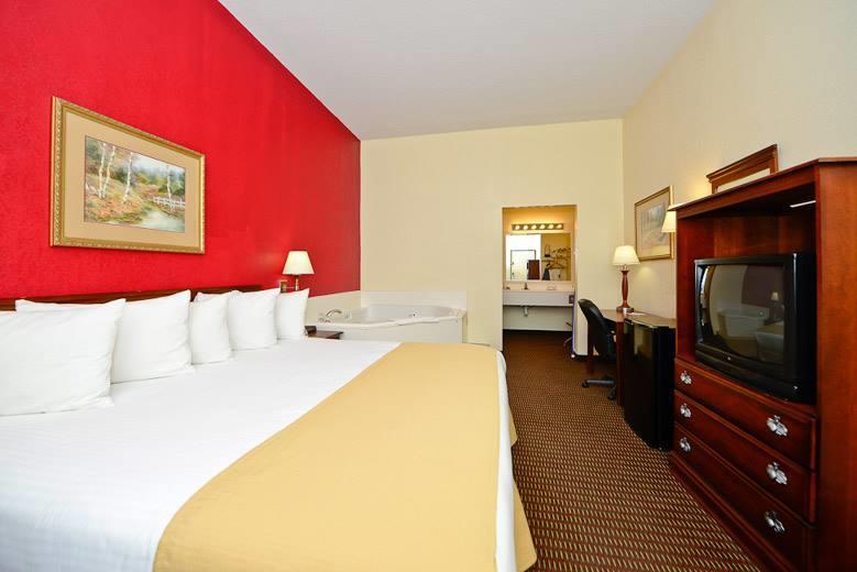 Manchester Heritage Inn&Suites Eksteriør billede